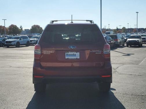 2015 Subaru Forester 2.5i Touring