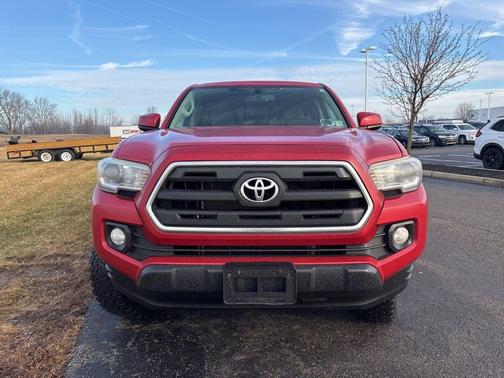 2016 Toyota Tacoma SR5