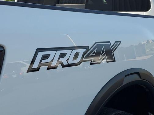 2023 Nissan Titan PRO-4X