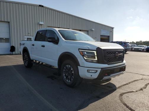 2023 Nissan Titan PRO-4X