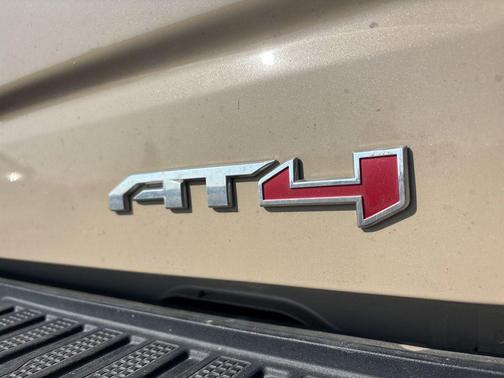 Desert Sand Metallic 2023 GMC Sierra 1500 AT4