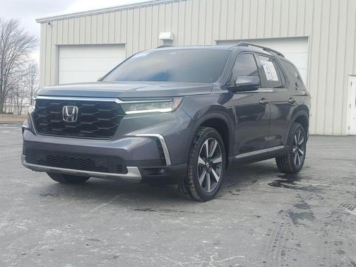 2024 Honda Pilot Touring