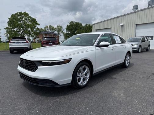 Platinum White Pearl 2025 Honda Accord LX