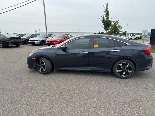 2016 Honda Civic Touring