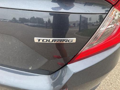 2016 Honda Civic Touring