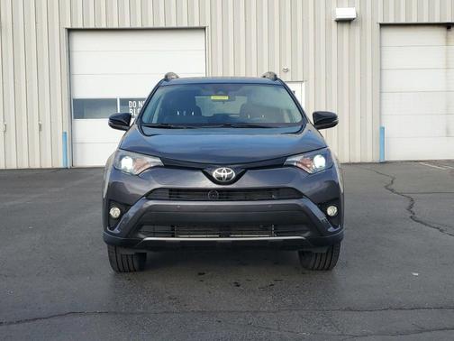 2018 Toyota RAV4 Adventure