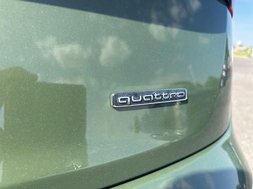 District Green 2023 Audi Q5 40 Premium