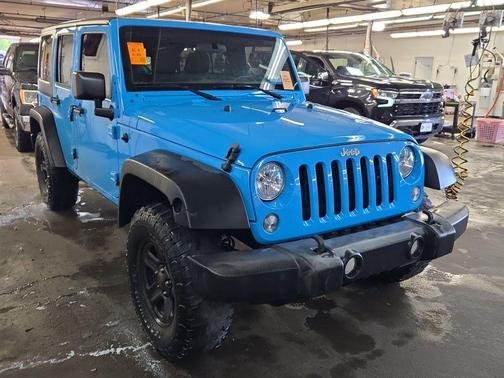 Chief Clearcoat 2018 Jeep Wrangler JK Unlimited Sport