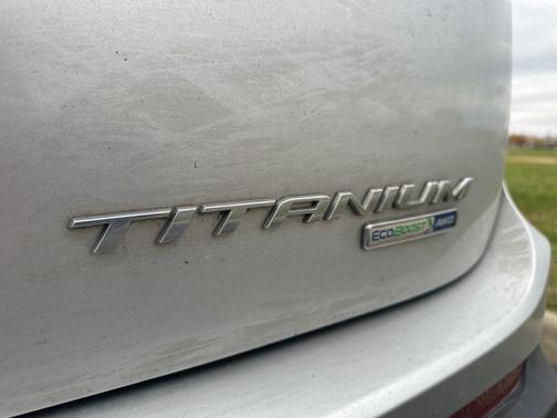 2018 Ford Edge Titanium