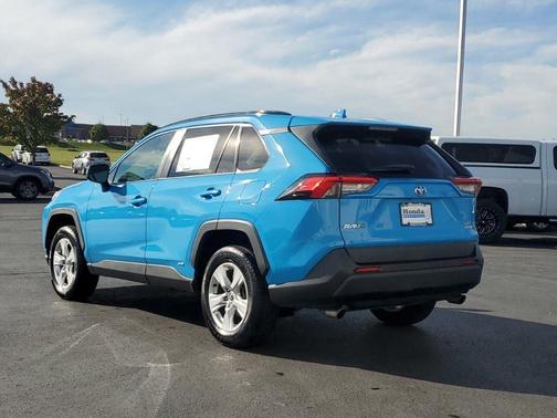 2019 Toyota RAV4 Hybrid LE