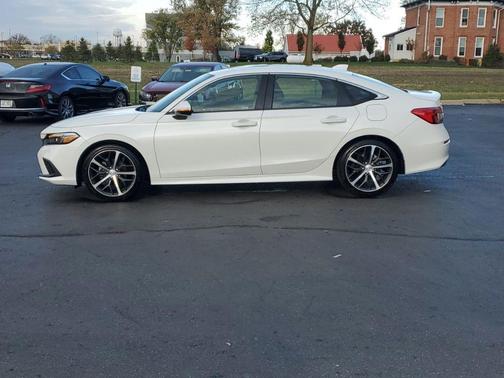 2024 Honda Civic Touring