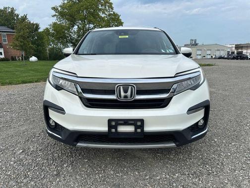 White Diamond Pearl 2019 Honda Pilot Elite