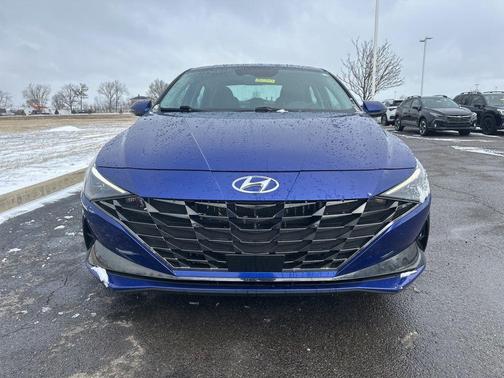 2023 Hyundai ELANTRA HEV Limited
