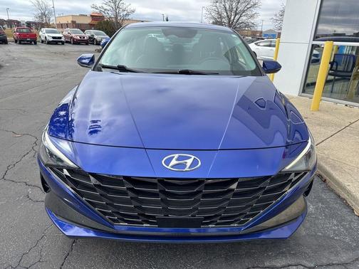 2023 Hyundai ELANTRA HEV Limited
