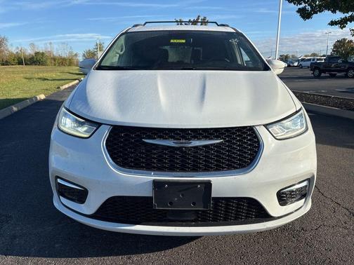 2021 Chrysler Pacifica Touring-L