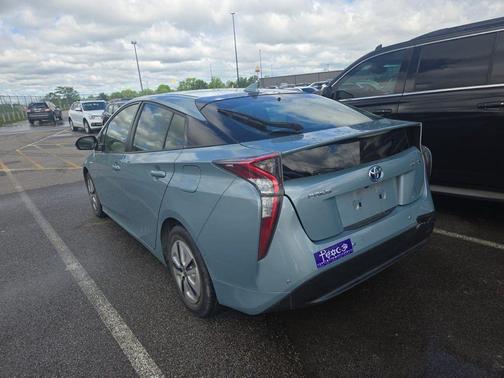 2018 Toyota Prius One