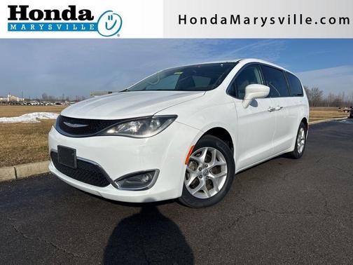 2018 Chrysler Pacifica Touring Plus