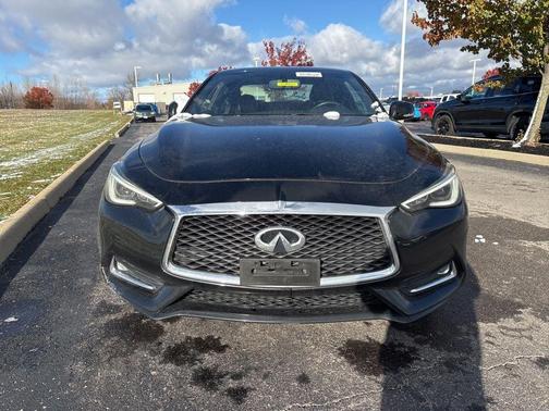2017 INFINITI Q60 3.0t Red Sport 400