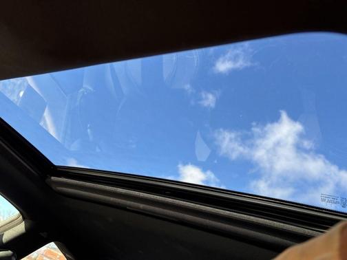 2017 INFINITI Q60 3.0t Red Sport 400