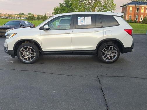 Platinum White Pearl 2023 Honda Passport EX-L