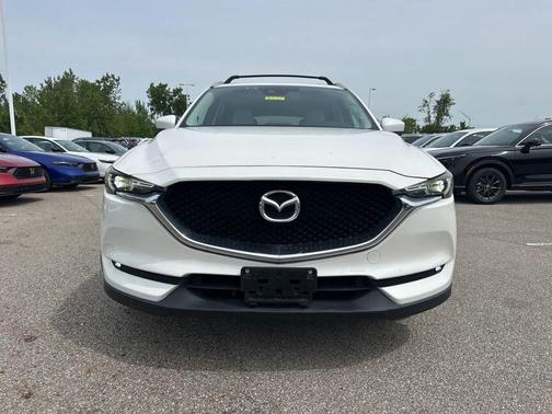 Snowflake White Pearl Metallic 2017 Mazda CX-5 Grand Select