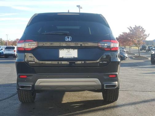 2023 Honda Pilot Elite