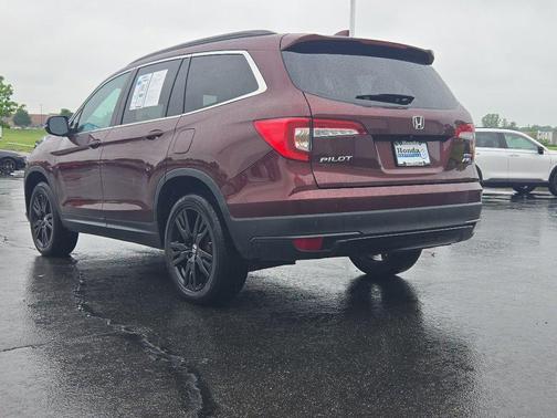 Deep Scarlet Pearl 2022 Honda Pilot Special Edition
