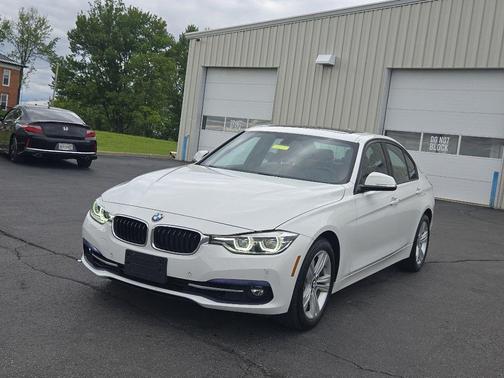 Alpine White 2016 BMW 328 i xDrive SULEV
