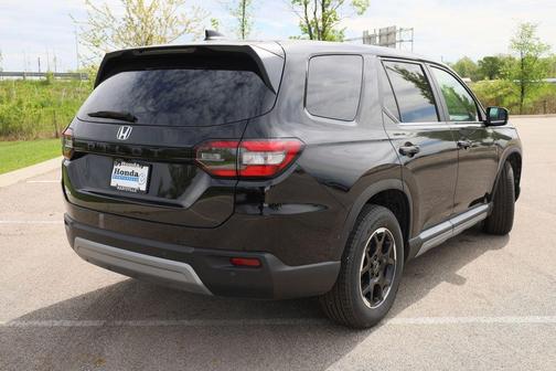 2025 Honda Pilot EX-L+