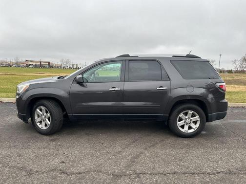 2014 GMC Acadia SLE-2