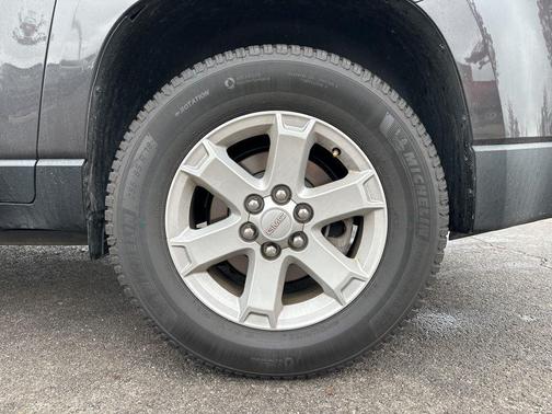 2014 GMC Acadia SLE-2