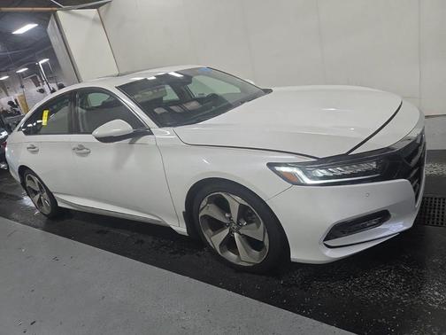 2020 Honda Accord Touring 2.0T