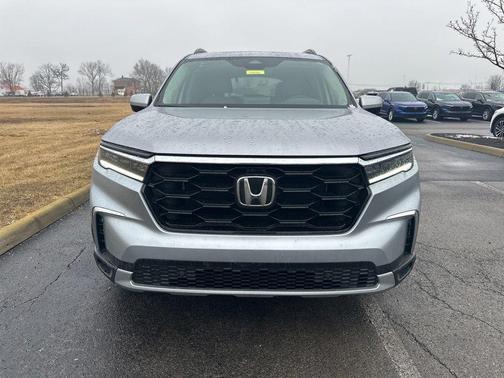 2024 Honda Pilot Touring