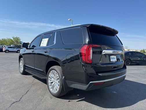 Onyx Black 2021 GMC Yukon SLT