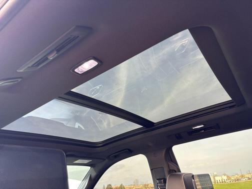 Onyx Black 2021 GMC Yukon SLT