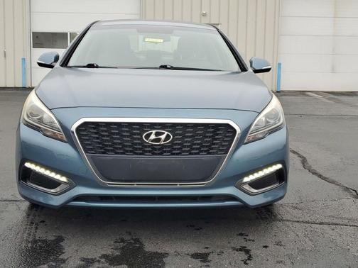 2016 Hyundai SONATA Hybrid SE