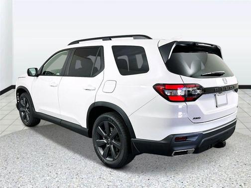 2025 Honda Pilot Sport