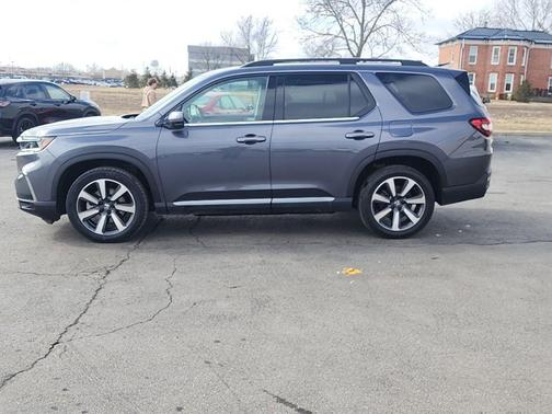 2023 Honda Pilot Elite