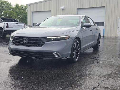 Urban Gray Pearl 2025 Honda Accord Hybrid Touring
