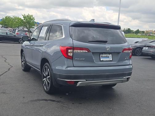 Sonic Gray Pearl 2022 Honda Pilot Elite