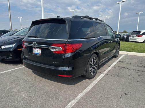 Crystal Black Pearl 2019 Honda Odyssey Elite