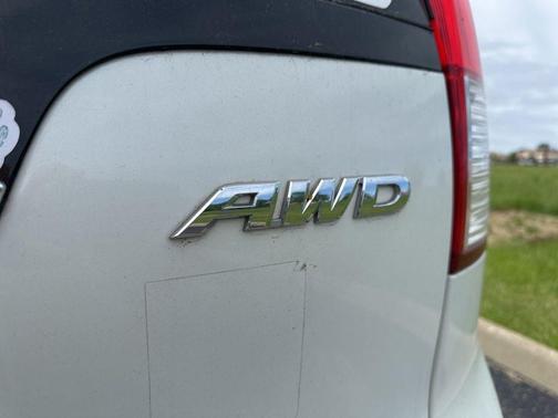 White Diamond Pearl 2013 Honda CR-V EX-L