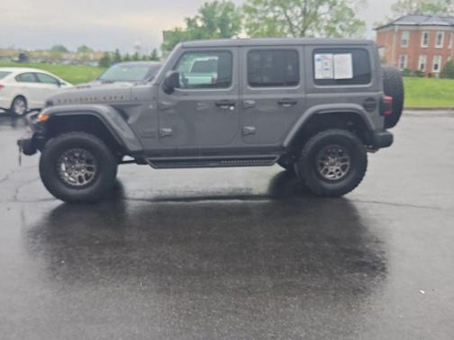 Sting Gray Clearcoat 2022 Jeep Wrangler Unlimited Rubicon 392