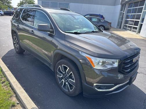 Smokey Quartz Metallic 2019 GMC Acadia SLT-1
