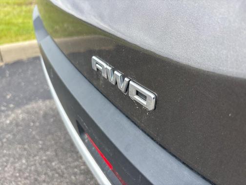 Smokey Quartz Metallic 2019 GMC Acadia SLT-1