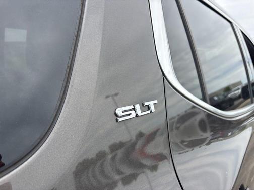 Smokey Quartz Metallic 2019 GMC Acadia SLT-1