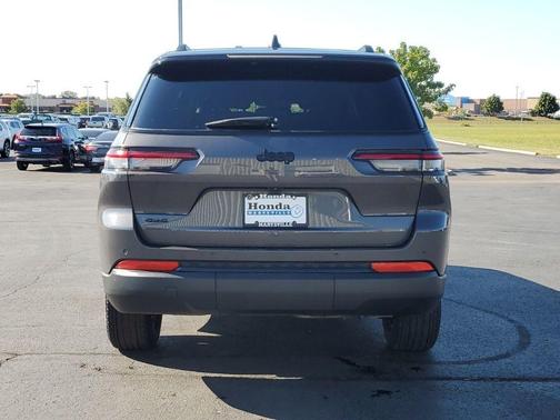 2024 Jeep Grand Cherokee L Laredo