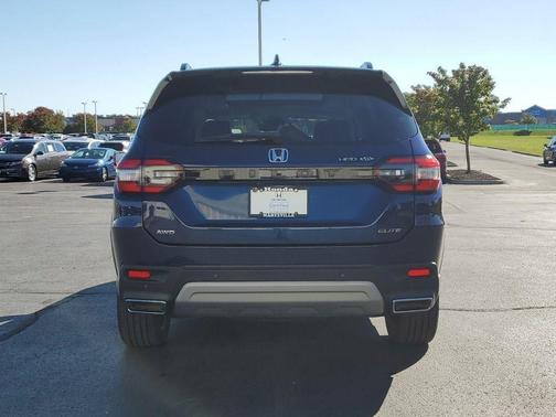 2023 Honda Pilot Elite