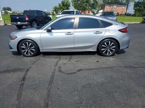 2024 Honda Civic EX-L
