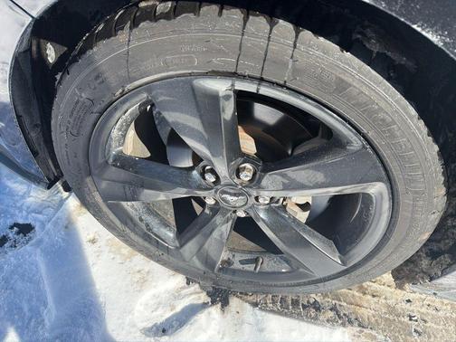 2021 Ford Mustang EcoBoost Premium